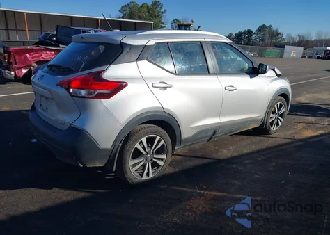 2018 Nissan Kicks Sv from USA, damaged, VIN 3N1CP5CU1JL531123